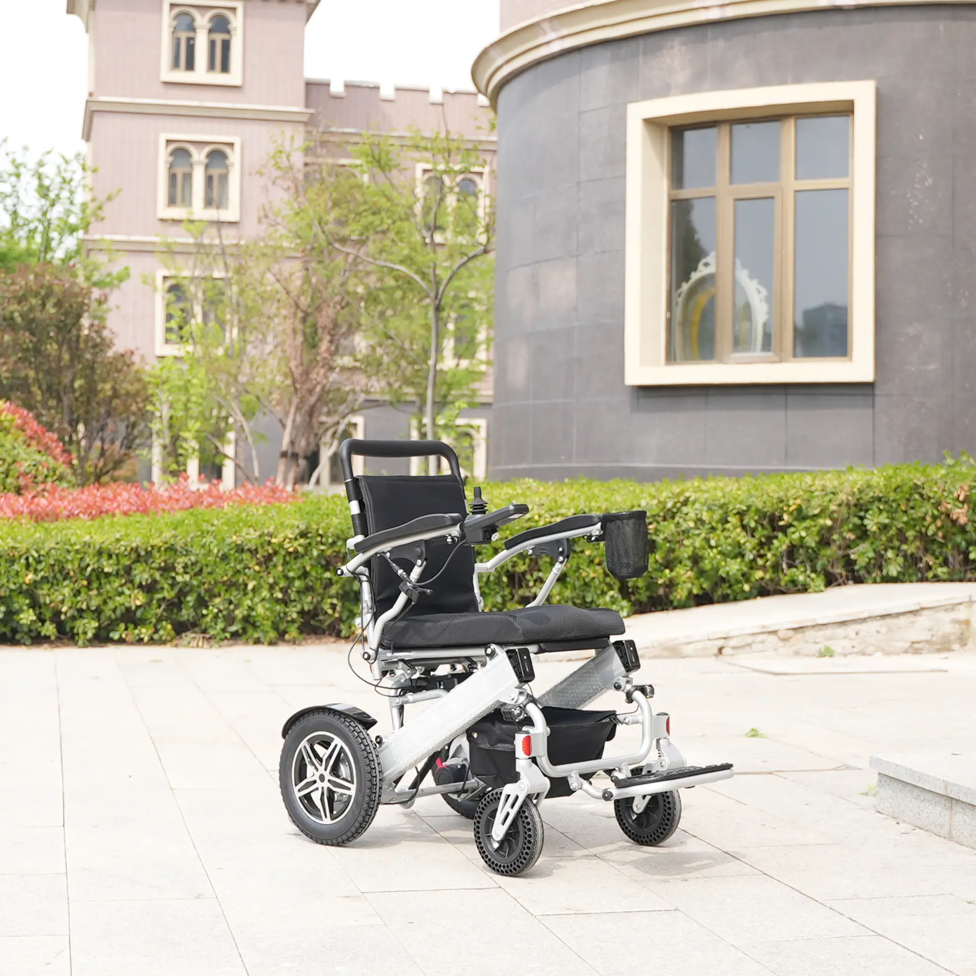 silla de ruedas eléctrica plegable 0081